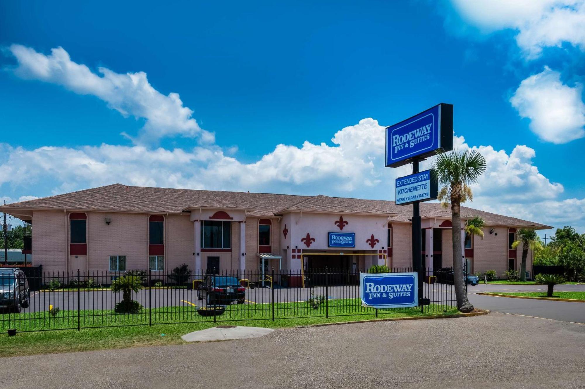 Rodeway Inn & Suites East New Orleans Exterior foto