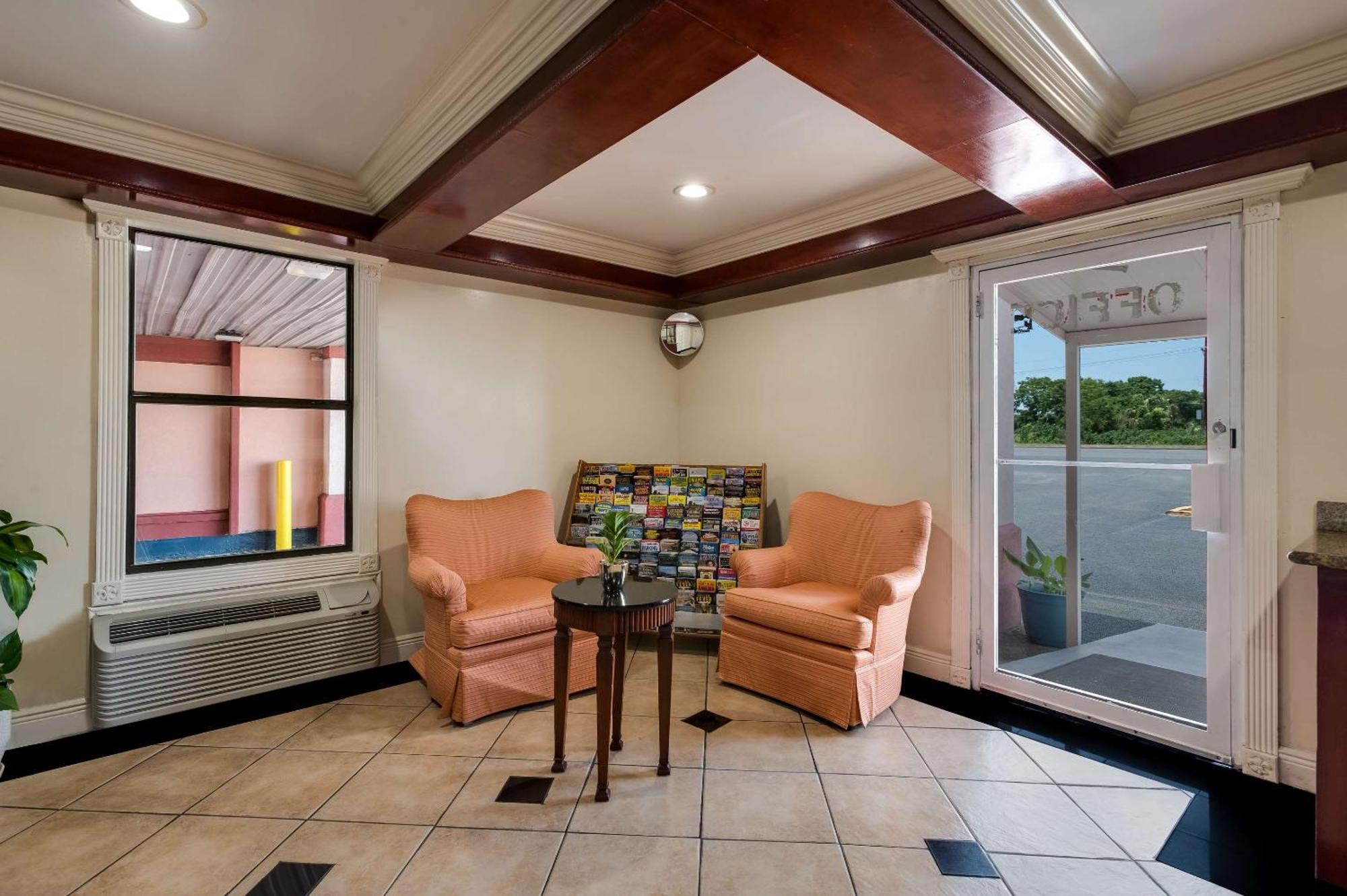 Rodeway Inn & Suites East New Orleans Exterior foto
